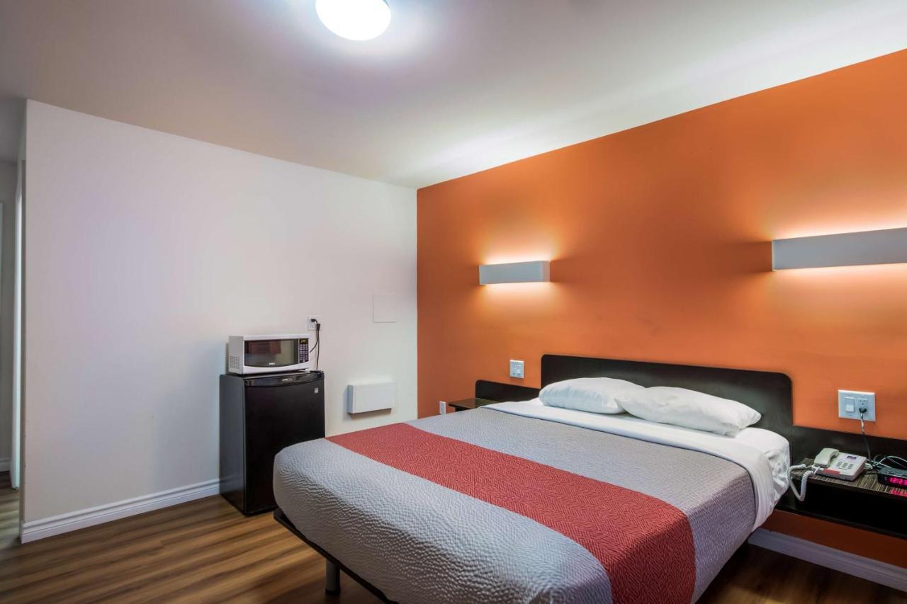 Motel 6-Sudbury, On Exterior photo