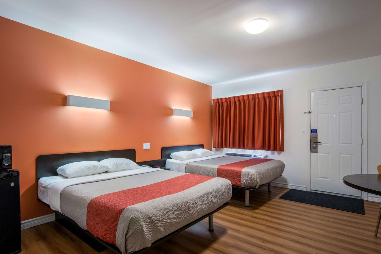 Motel 6-Sudbury, On Exterior photo
